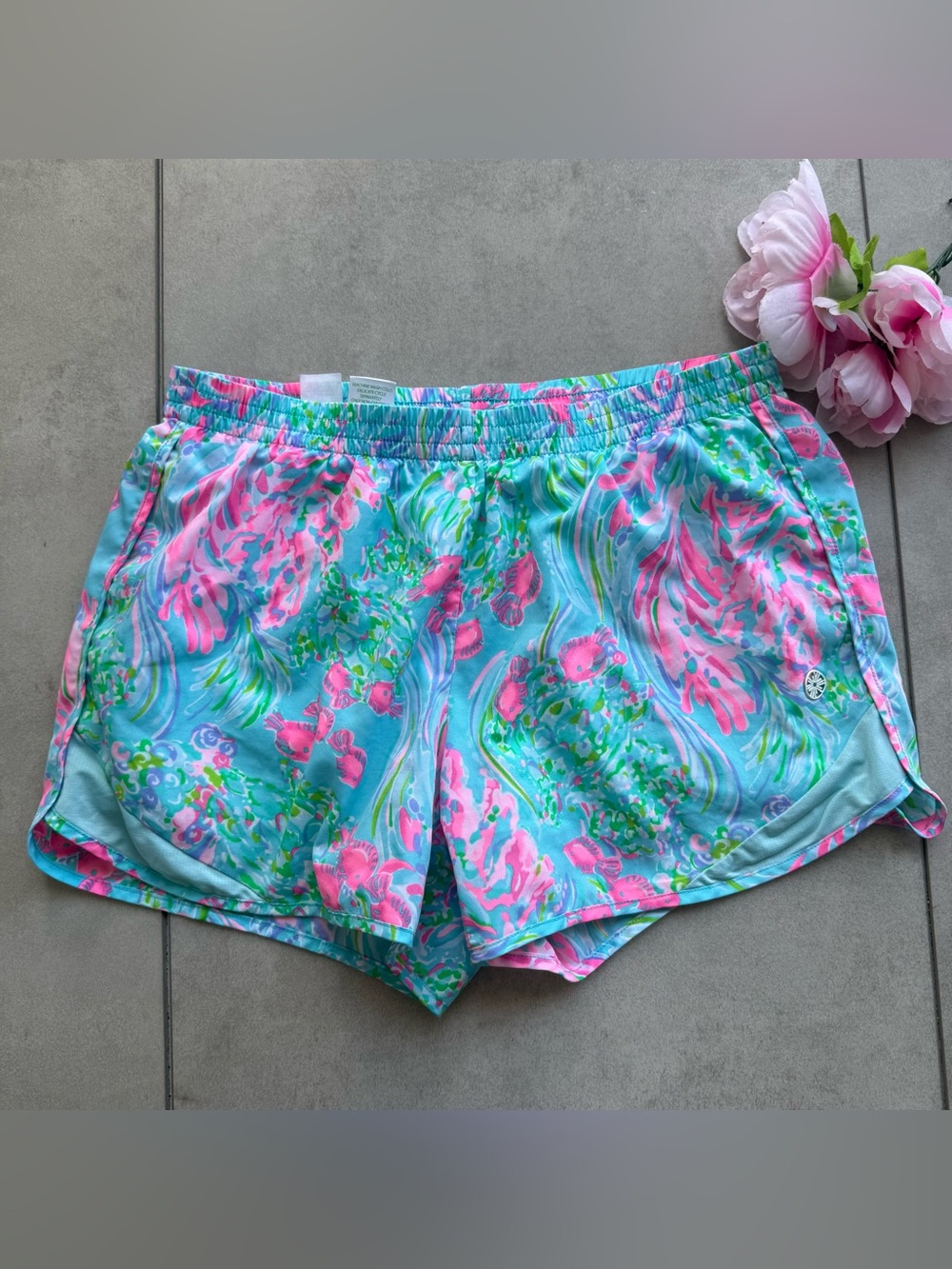 Lilly Pulitzer Ocean Trail Best Fishes Luxletic Shorts XS green pink lined boxer